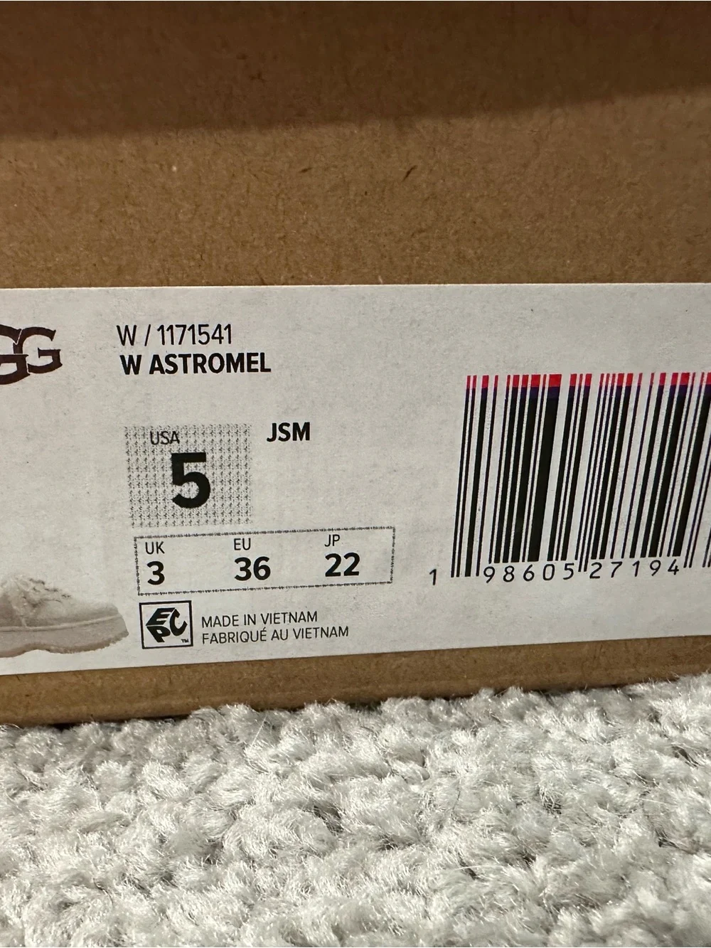 UGG Astromel Chunky Platform Sneaker in Jasmine